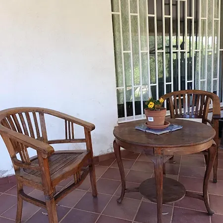 بيت للعطل House In Garden باليرمو